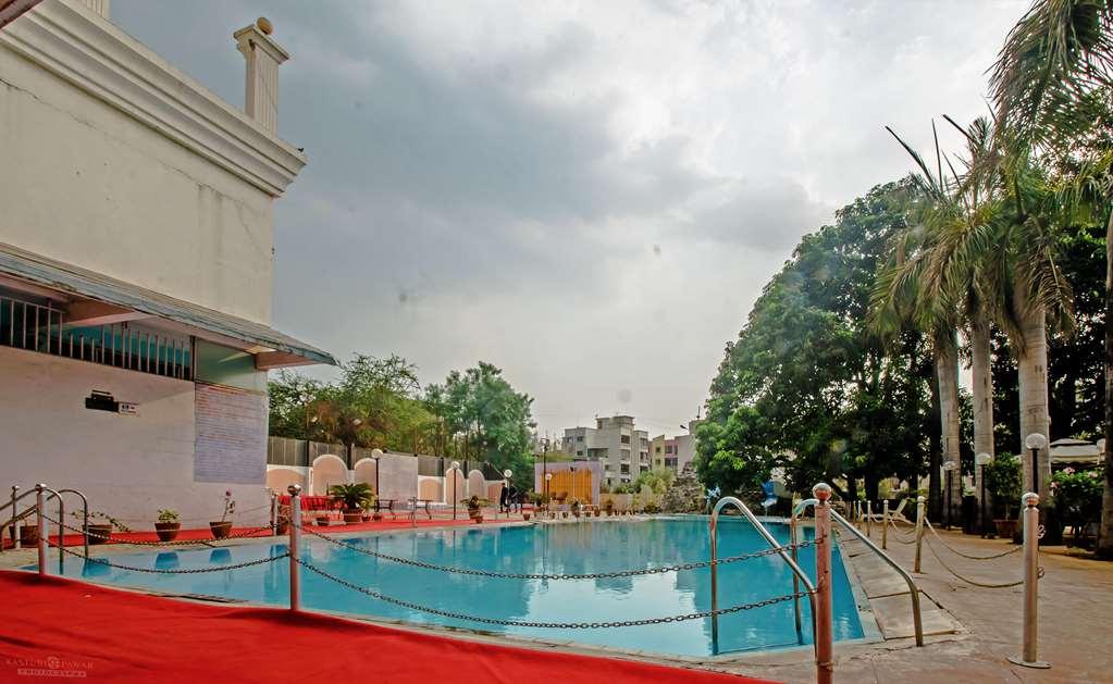 Quality Inn Regency, Нашик Съоръжения снимка